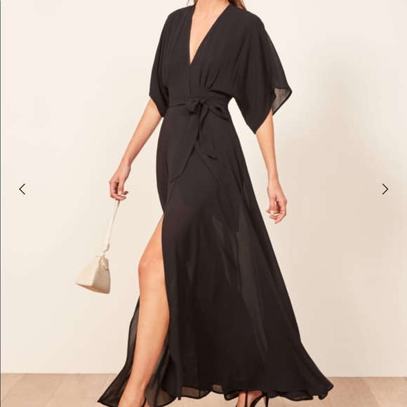 Reformation Dresses & Skirts - Reformation Winslow Maxi Dress